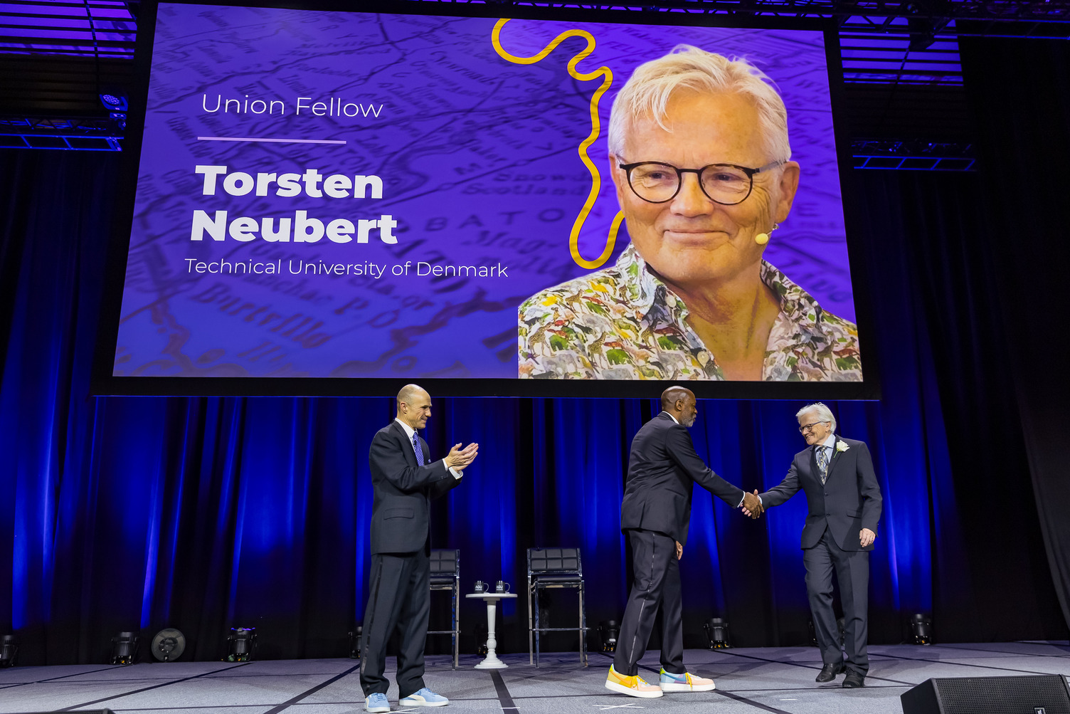Torsten Neubert Receives AGU Fellowship